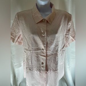 Dress dress short sleeve button up, light pink with embroidered floral